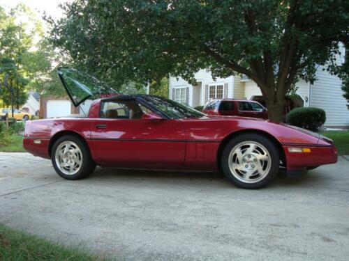 1990 Corvette Coupe, Dark Red Metalic