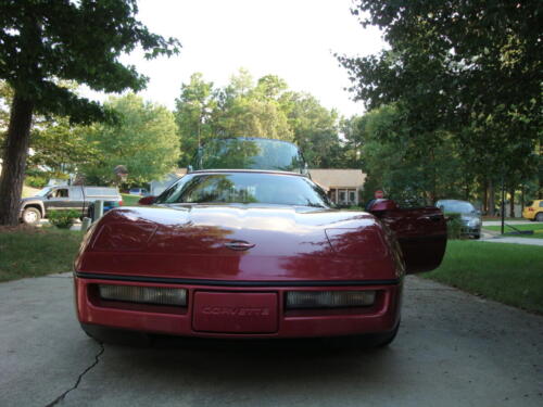 1990 Corvette Coupe, Ruby - Dark Red Metallic